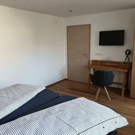 Beim Hooch. Egon Apartment Brucktal Exterior photo